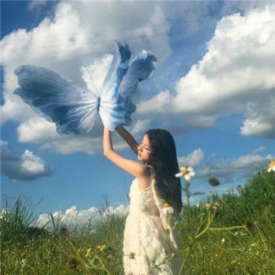 厌世三寡妇海报